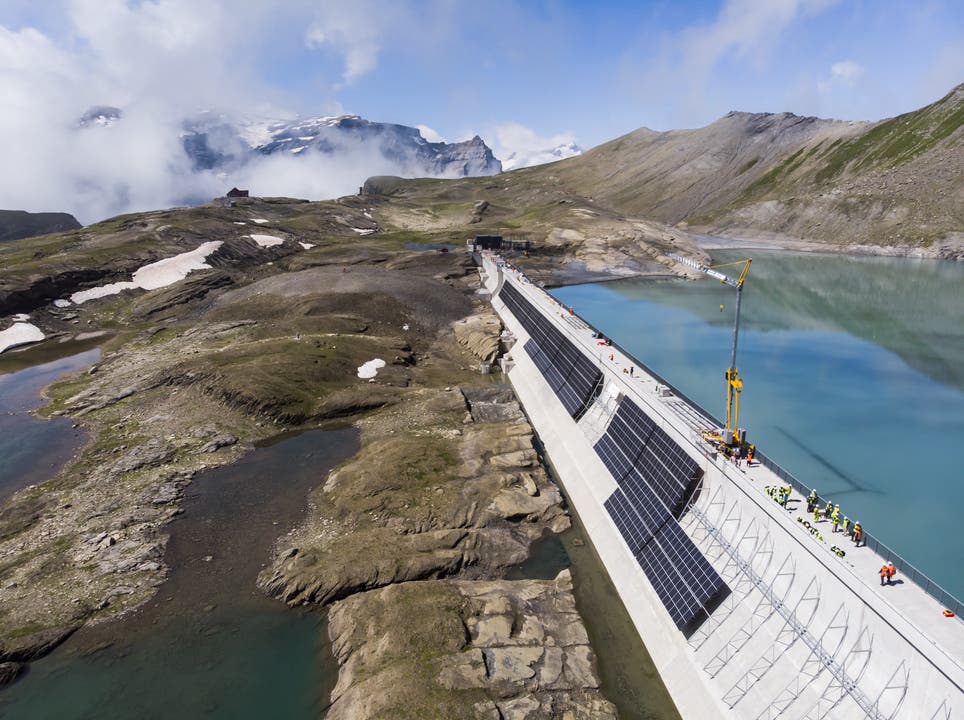 Blick auf die Baustelle von "Alpin Solar".