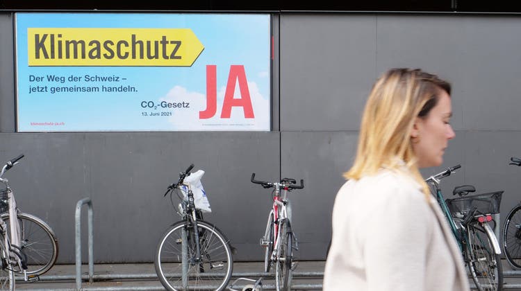 Mit 51,6 Prozent verwarf das Schweizer Volk das CO2-Gesetz. (Symbolbild: Laura Zimmermann/Keystone)