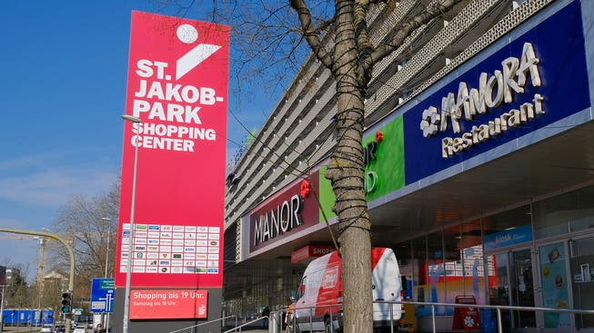 Das Shopping-Center St. Jakob-Park Basel richtet sein Angebot nach 20 Jahren neu aus. 
