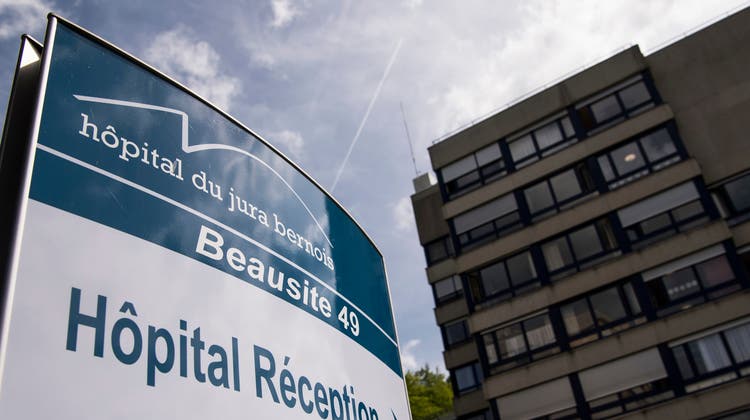Standort in Moutier: Die Hôpital du jura bernois AG hat mit Swiss Medical Network eine neue Mehrheitsaktionärin. (Keystone)