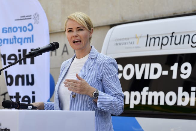 Natalie Rickli macht klare Ansagen.