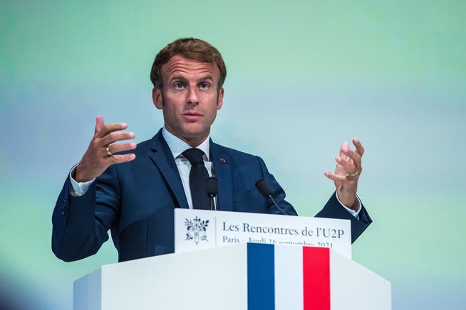 Befindet sich im Wahlkampf und muss dementsprechend stark auftreten: Frankreichs Präsident Emmanuel Macron. 
