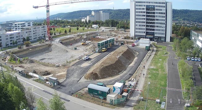 Auf dem Firmenareal von DSM in Kaiseraugst entsteht der Campus – so sieht der Bauplatz im Moment aus. 