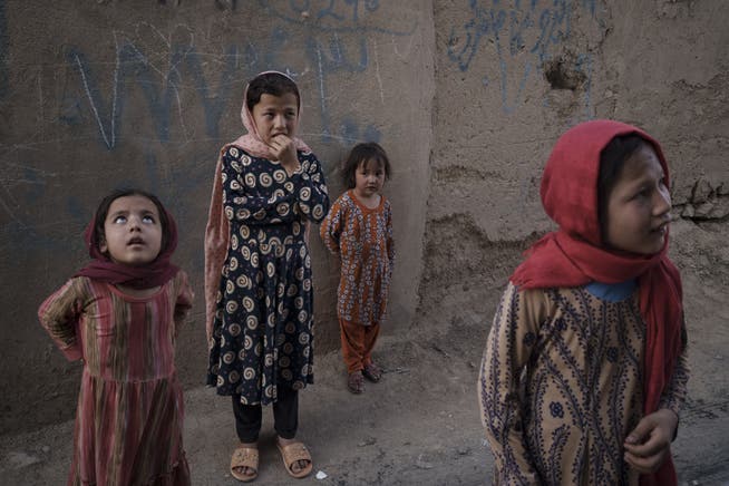 Afghanische Mädchen, wie hier in der Hauptstadt Kabul, sind besonders gefährdet. 