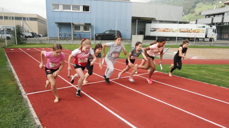 Start zur Americaine 1900 Meter auf der Sport- und Schulanlage in Ennetbürgen. (Bild: Ruedi Wechsler (Ennetbürgen, 22. September 2021))