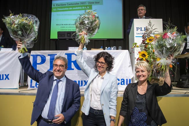 Sie sollen der FDP Sitze im Waadtländer Staatsrat sichern: (v.l.) Frédéric Borloz, Christelle Luisier und Isabelle Moret.