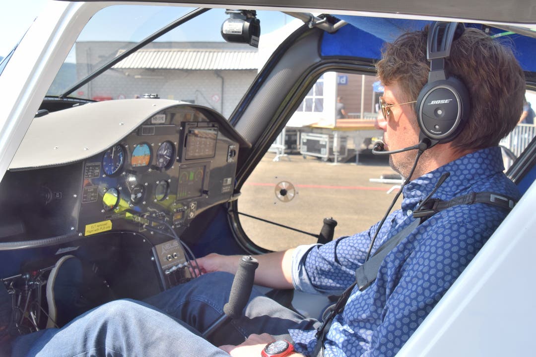 Marc Corpataux im Cockpit der Pipistrel.
