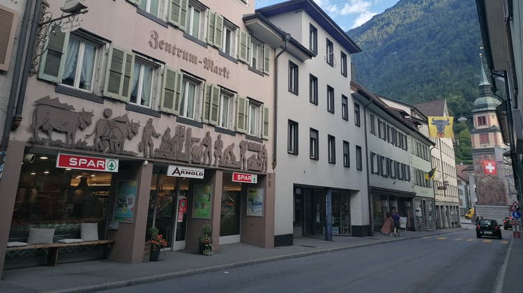 Das Fries für die Fassade des Zentrum-Markts wurde zum 111-Jahr-Jubiläum bei Karl Iten in Auftrag gegeben. (Bild: Jana Arnold (Altdorf, 3. September 2021))