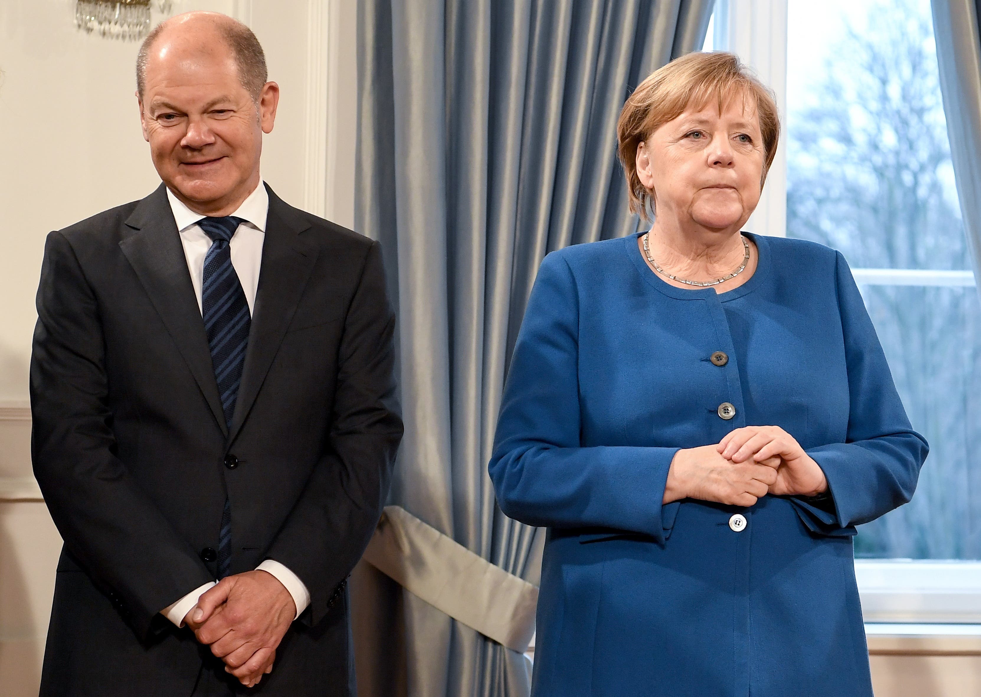 angela merkelová a olaf scholz