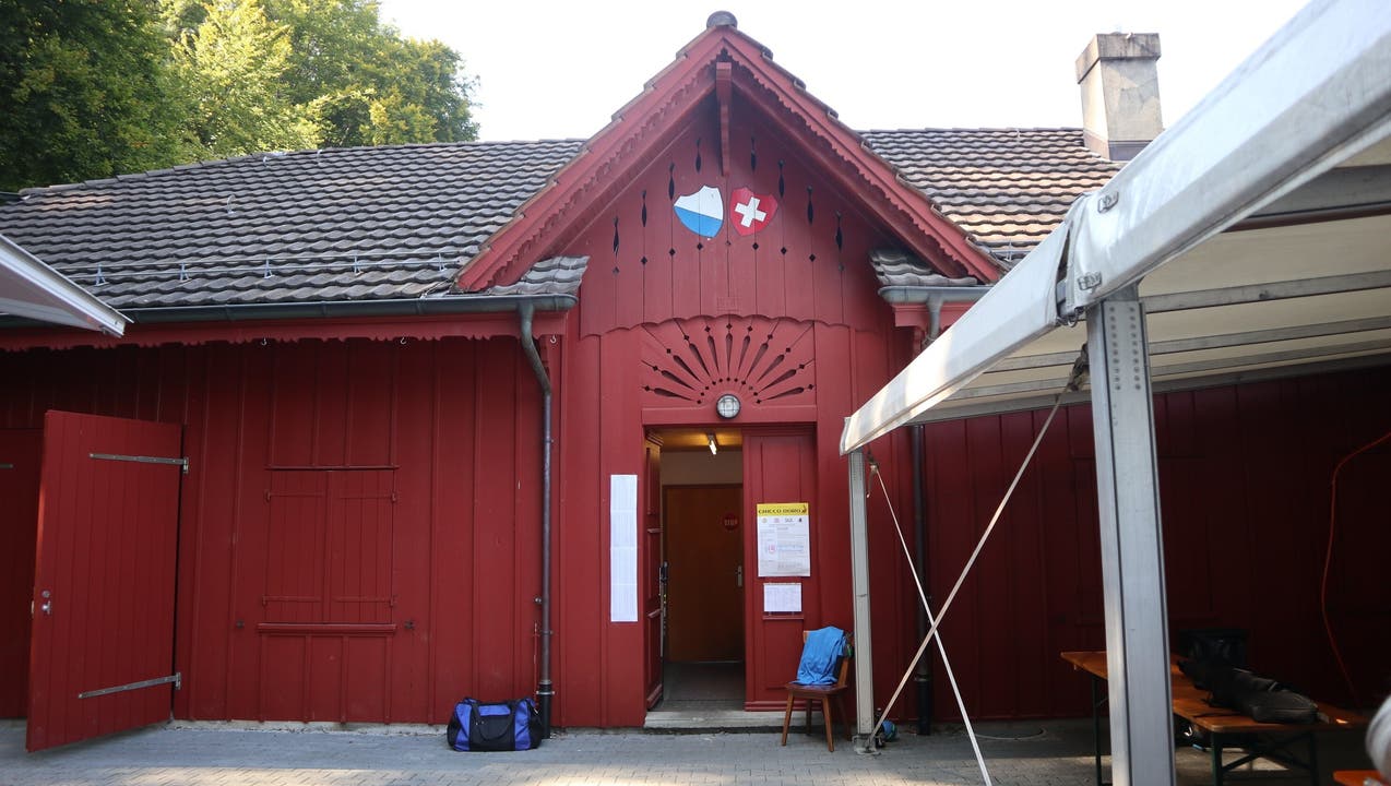 Das kantonale SVP-Schiessen 2021 fand im Schützenhaus Weiningen statt.