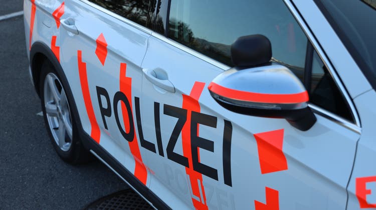 Die Kantonspolizei Zürich sprach von einem Schadensbild am Unfallort über mehrere hundert Meter. (Symbolbild) (Sven Von Holzen)