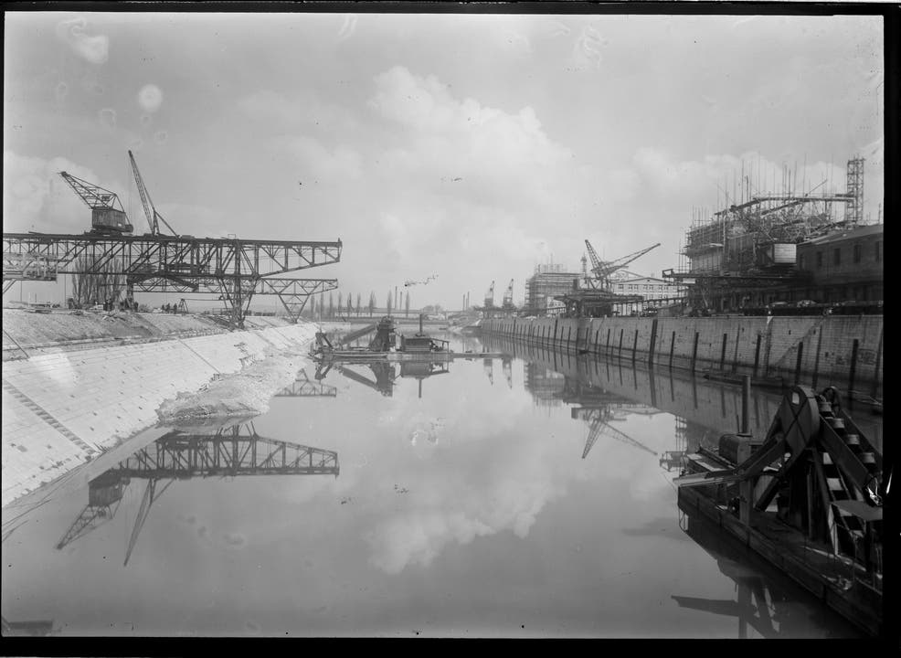 Der Rheinhafen entsteht in den 1920er Jahren