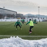 Schnee statt Strand – aufgrund der Pandemie trainiert der FC St.Gallen zu Hause