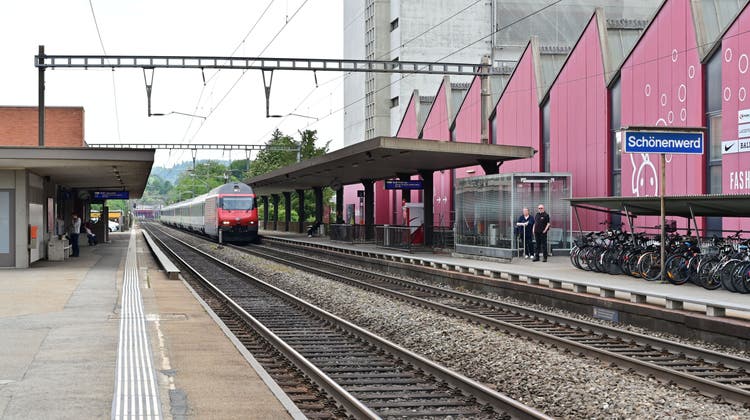 Seit dem 6. Januar wird der Bahnhof in Schönenwerd umgebaut. (Bruno Kissling (Archiv))