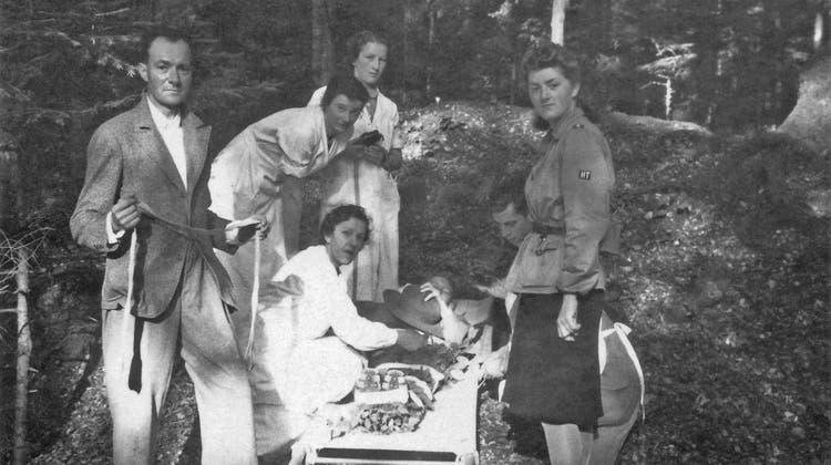 Foto einer Feldübung im Teufelskeller aus dem Jahr 1943. (Bild: Archiv Samariterverein Baden)