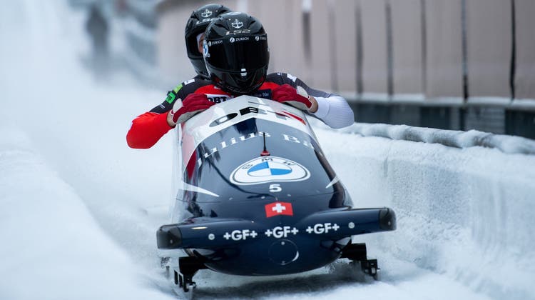 Anschieber Sandro Michel musste die EM in St. Moritz verletzungsbedingt aussetzen. Pilot Michael Vogt ging mit einem Ersatzanschieber an den Start. (Memmler/Freshfocus / Expa/Eibner)