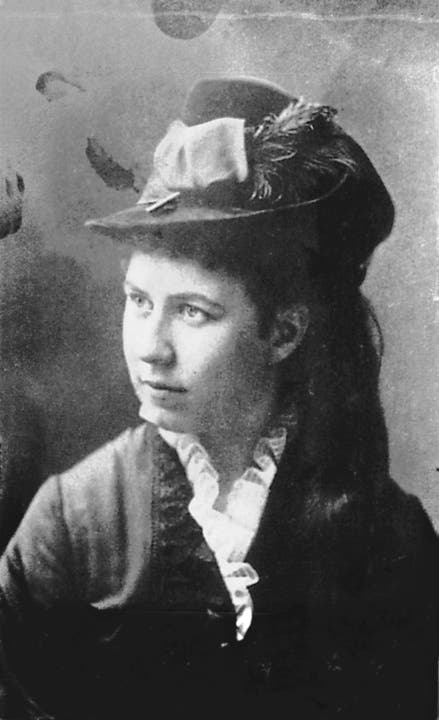 Die Ausmerzung: Sie besass Millionen, Kunst war ihr Lebenssinn: Lydia Welty-Escher (1858-1891), Tochter des Eisenbahnkönigs, heiratete einen Bundesratssohn, brach mit einem Maler die Ehe und wurde für wahnsinnig erklärt. Sie war die visionärste Mäzenin ihrer Zeit. 
