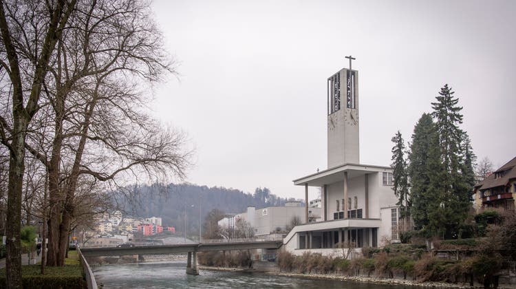 Die Kirche St. Karl an der Reuss. (Bild: Pius Amrein  (Luzern, 13. Januar 2022))