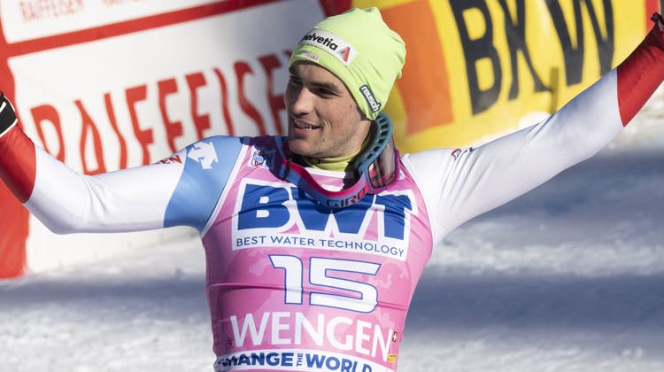 Daniel Yule spürt die Erlösung nach seinem Podestplatz im Slalom von Wengen. (Bild: Marcel Bieri / EPA)