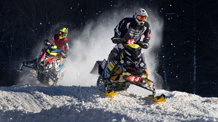 Nach zwei Jahren Pause fand die Snowcross Schweizer Meisterschaft auf dem Binzberg dieses Jahr wieder statt. (Patrick Lüthy)