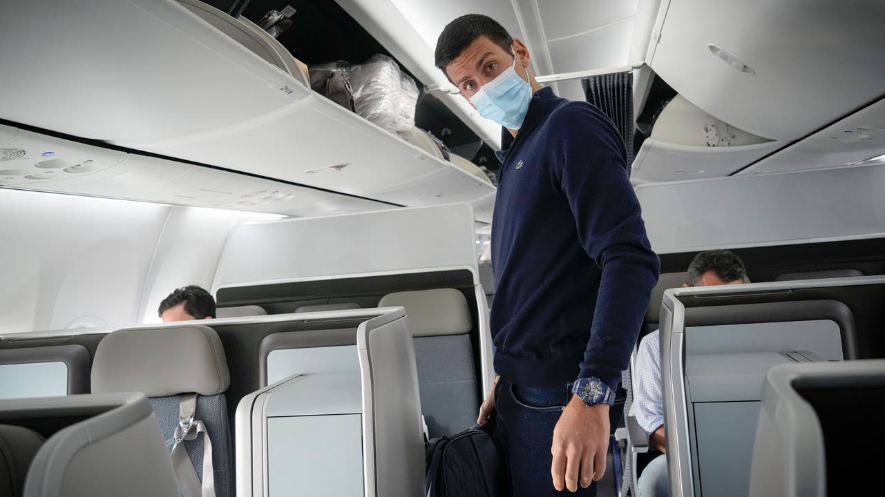 Novak Djokovic: Der Tennisstar wollte ohne Impfung nach Australien einreisen – und musste das Land am Sonntag verlassen.