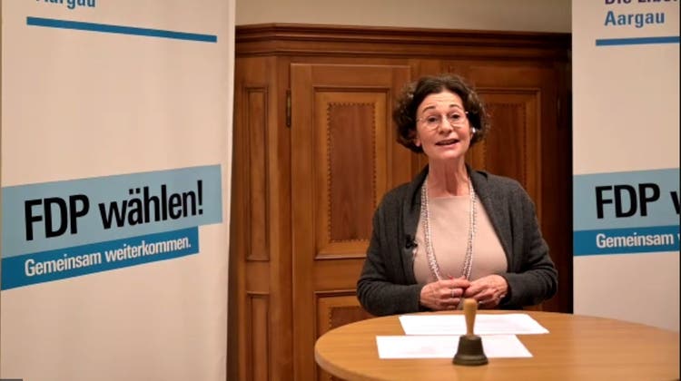 FDP-Kantonalpräsidentin Sabina Freiermuth führte durch den Online-Parteitag. (Screenshot Zoom)