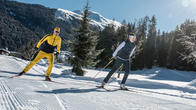 Langlauf-Sport in der Region Davos Klosters. (Bild: swiss-image.ch)