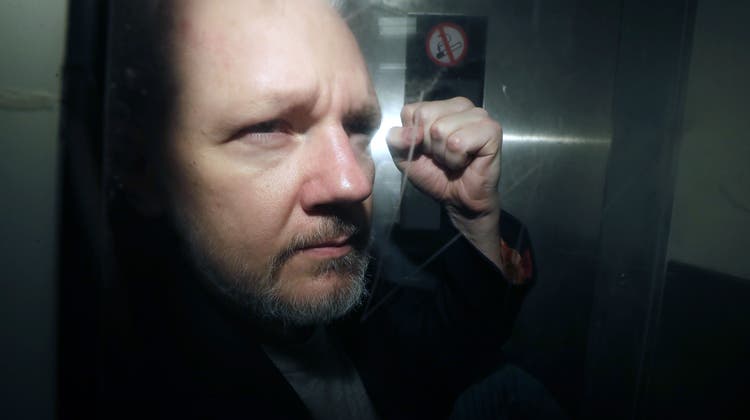 Die USA wollen Julian Assange wegen Spionagevorwürfen den Prozess machen. (Keystone)