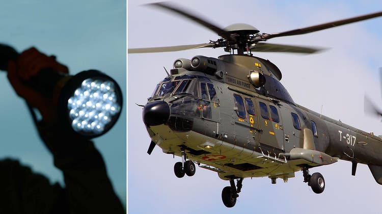Dem Mann wird vorgeworfen, vor fast einem Jahr einen Piloten eines Super-Pumas mit seiner Taschenlampe geblendet zu haben. (Symbolbild) (Keystone / Nadia Schärli)