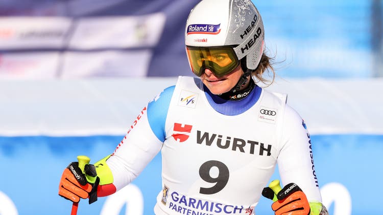 Corinne Suter kämpfte beim Super-G in Garmisch mit schwierigen Bedingungen. (Keystone)