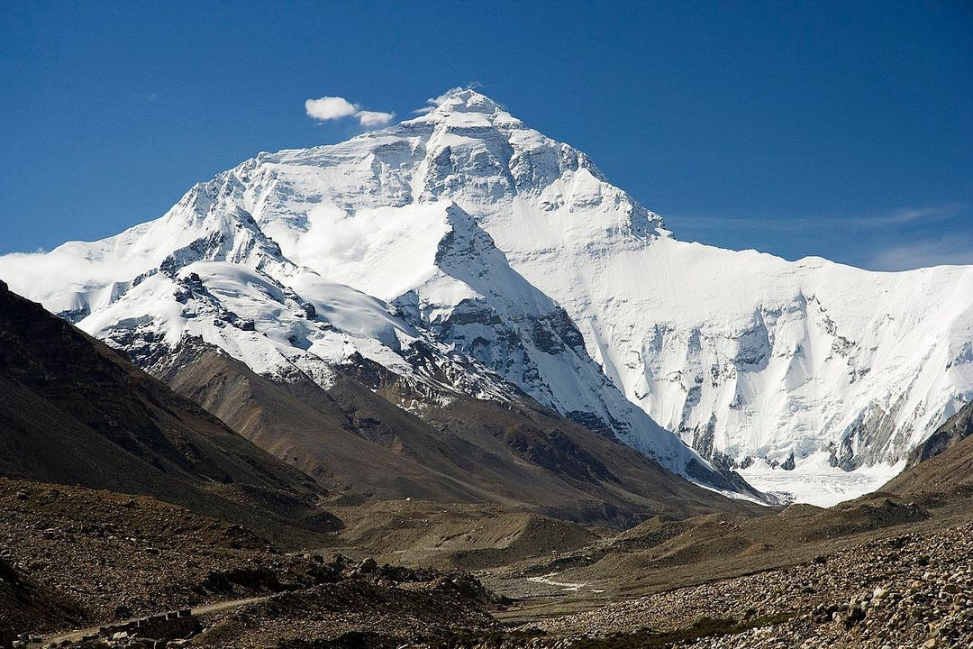 Mount Everest, 8848 m