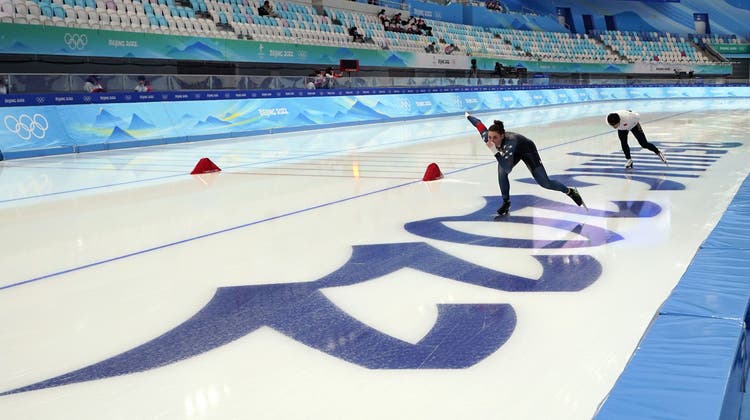 Eisschnelllauf steht nur alle vier Jahre im Scheinwerferlicht - bei Olympia. (Sue Ogrocki/AP)