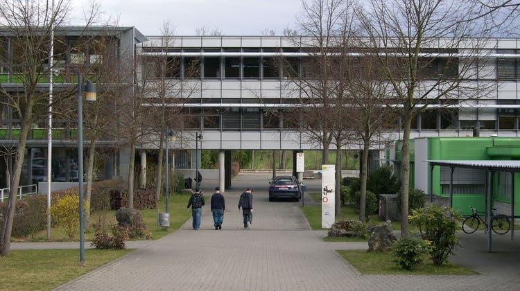 Das Oberstufenzentrum Leimental: Kann der  nach Basel in die Sonderschule geschickte Jugendliche jetzt doch hier in die Sek? (Walter Brunner)