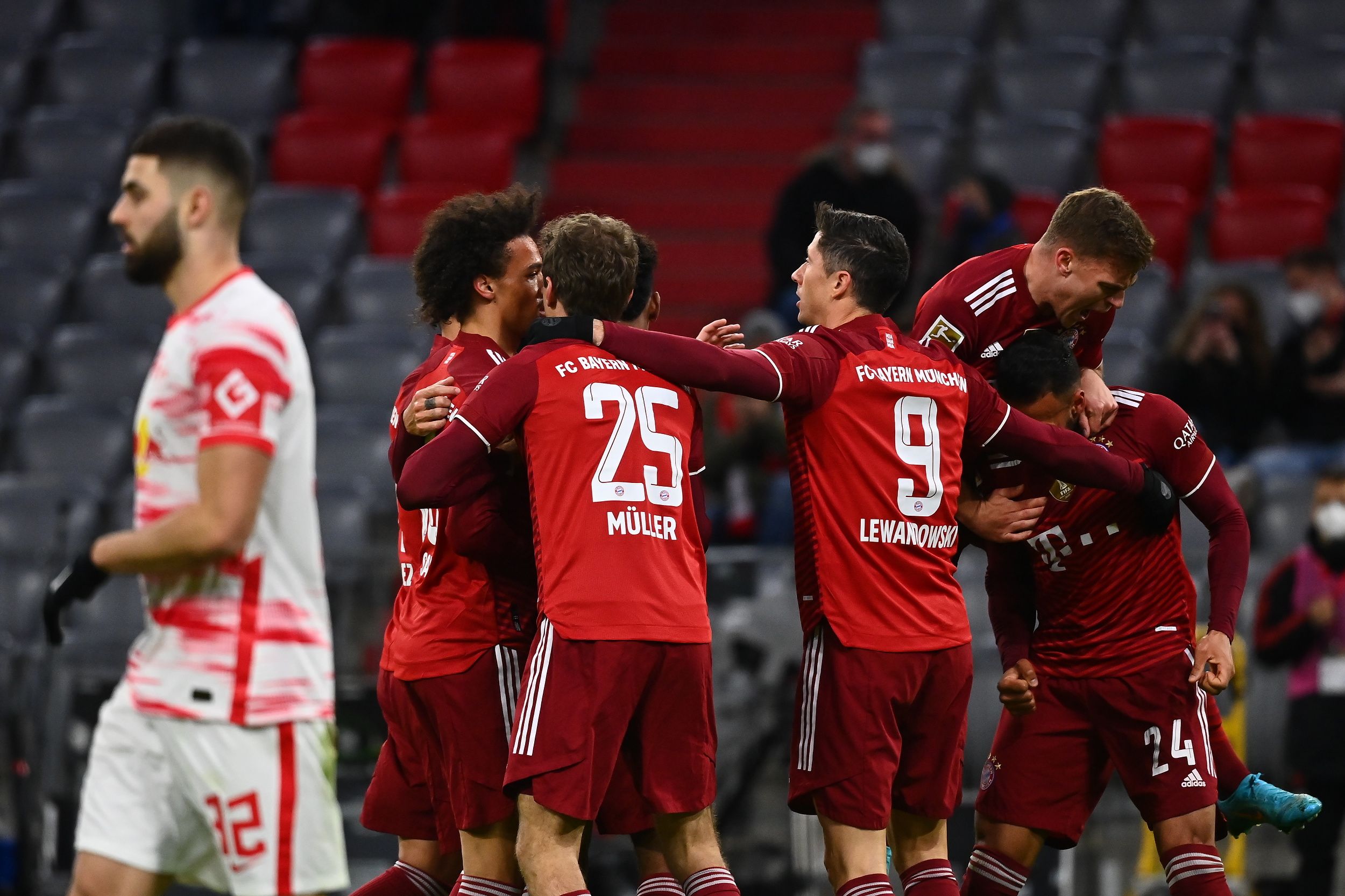 Bundesliga: Bayern Gewinnt Spitzenspiel Gegen RB Leipzig