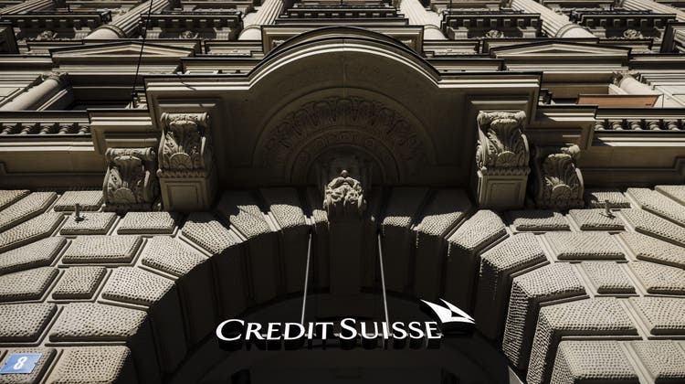 Auf die Schweizer Grossbank CS kommen dunkle Zeiten zu. (Bild: Michael Buholzer / Keystone)