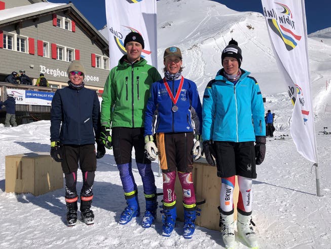 Sie zeigten an den Meisterschaften starke Leistungen; von links: Meret Muheim, Livio Gisler, Noah Gisler und Luca Baumann.