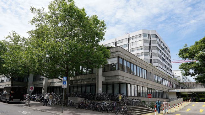Hat 2022 mehr Patientinnen und Patienten begrüsst: Universitätsspital Basel. 