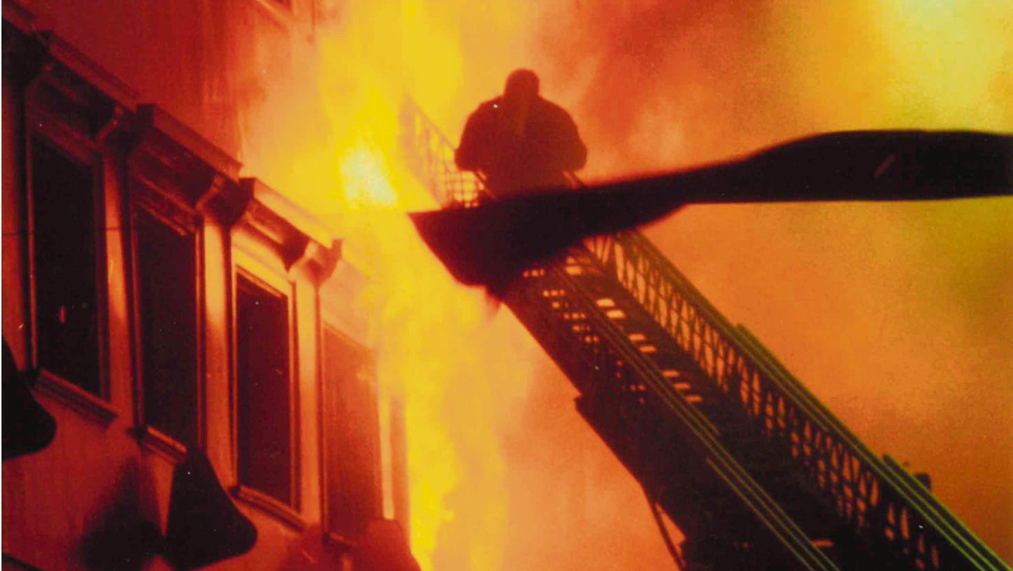 Der beim Brand vor 30 Jahren zerstörte Dachstock des Hauses Wallstrasse 5. (Bild: Stadtarchive SG/ Regina Kühne)