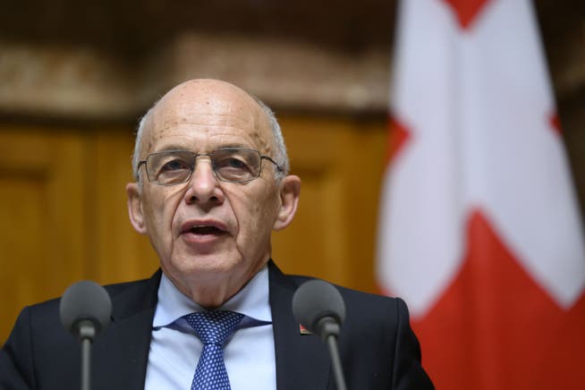 Die Schweiz um Finanzminister Ueli Maurer sitzt wegen Corona auf einem Schuldenberg. Nun hat der Bundesrat entschieden, wie er diesen tilgen will.