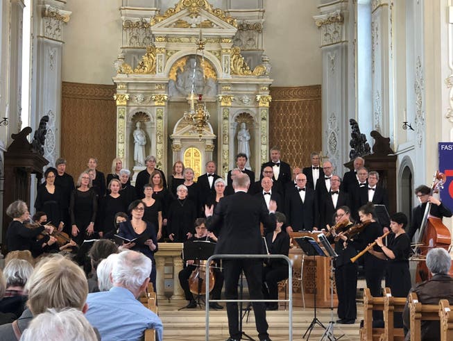 Der Oratorienchor Kreuzlingen wird begleitet vom Bodensee Barock Orchester.