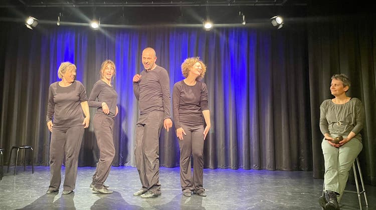 20 Jahre lebensfrohe Rampensäue – die Improtheatergruppe Dito feiert Jubiläum