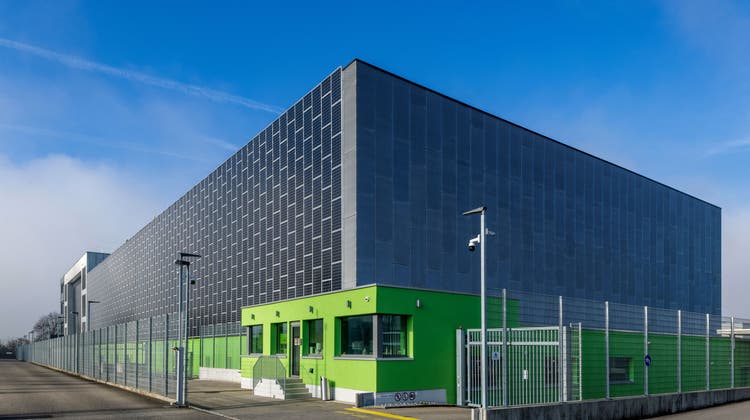 Das Green Datacenter in Lupfig gehört zu den modernsten der Schweiz. (Philipp Schmidli)