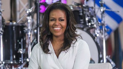 Michelle Obama: Sie steht um 4.30 Uhr auf und geht ins Fitnessstudio. Auch ­Ehemann Barack trainiert dort früh am Morgen (Bild: Keystone)