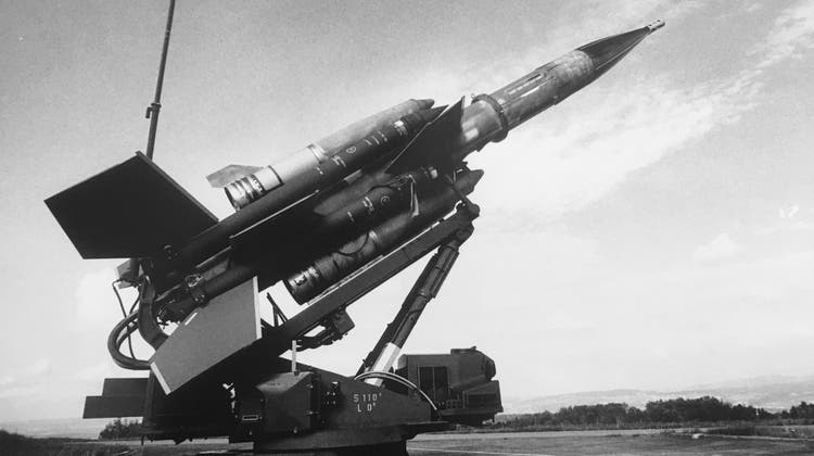 Eine der «Bloodhound»-Raketen in der Stellung Bettwil auf dem Lindenberg – mehr als 30 Jahre lang wurde die Anlage betrieben. (Felix Wey / ZVG)