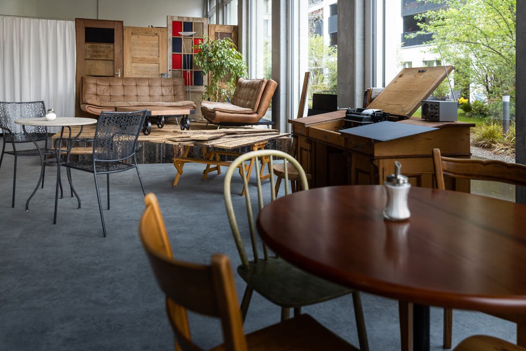 Ein Blick in das integrierte Café der «Auffüllbar».