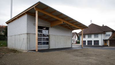 2020 wurde der Neubau  für die Heizzentrale des Wärmeverbunds Lüterswil-Gächliwil erstellt. (Hanspeter Bärtschi)