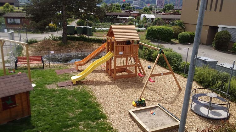Neues Biotop und neuer Spielplatz für die Familiengärten