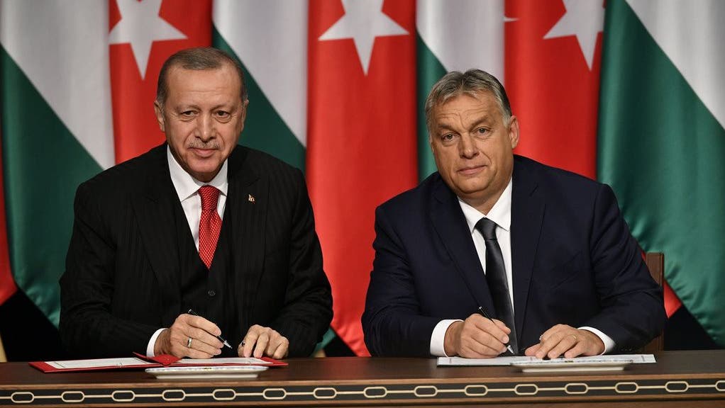 Versuchen, für sich am meisten rauszuholen: Der türkische Präsident Recep Tayyip Erdogan (links) und Ungarns Ministerpräsident Viktor Orban. (Bild November 2019) (Bild: Keystone)