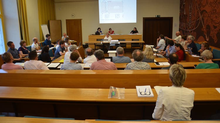 Bild von der Sitzung des Gemeinderats in Solothurn vom 17. Mai. (Fabio Vonarburg)