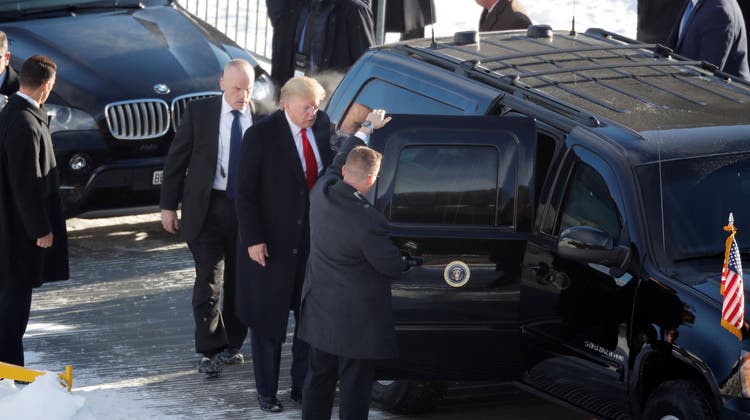 Auch Ex-Präsident Donald Trump nutzte eine Speziallimousine fürs WEF. (Bild: Arnd Wiegmann)
